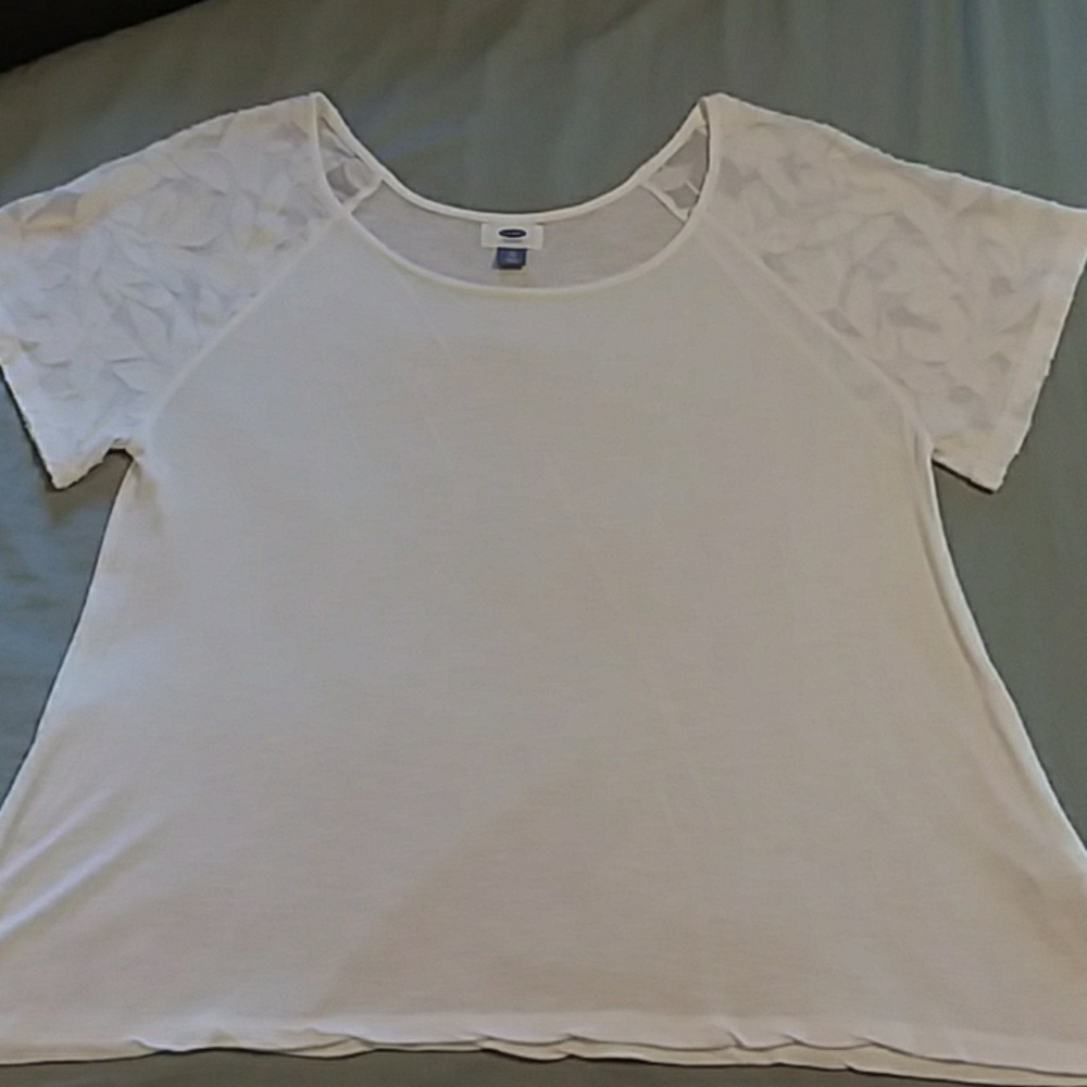 Old Navy top